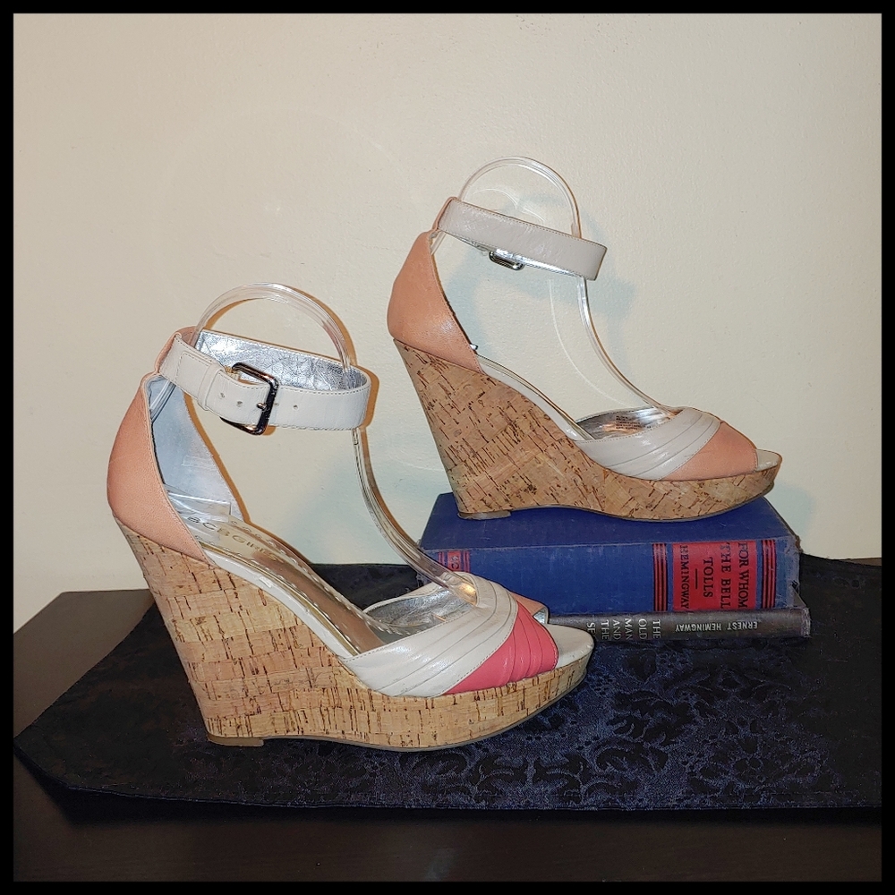 BCBGirls Sandals Cream, Salmon, Peach